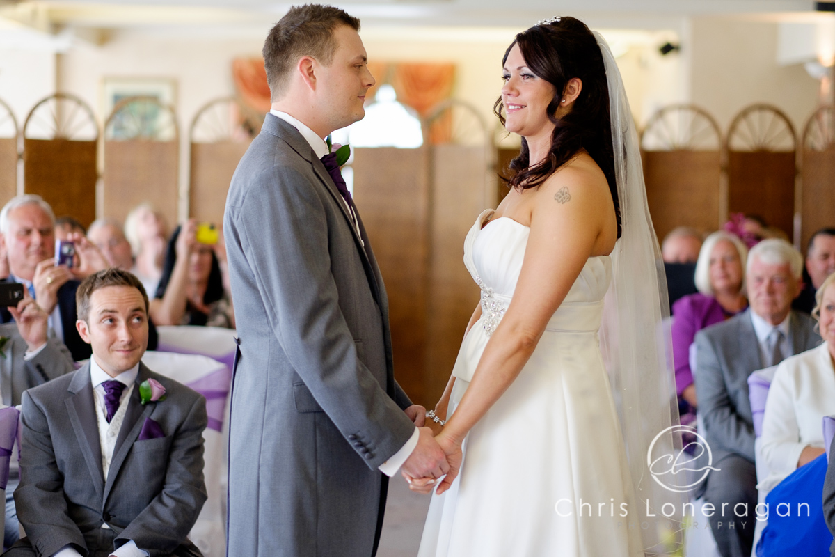 Garrison Hotel Sheffield wedding photography by Chris Loneragan-15
