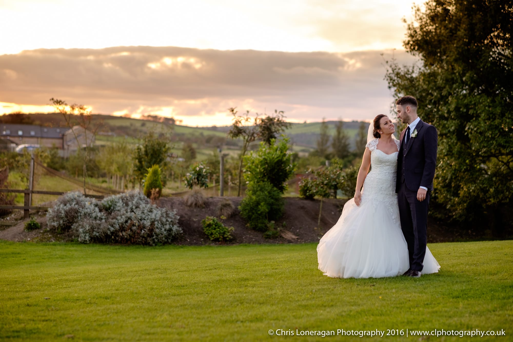 sunset at Peak Edge Hotel wedding by Sheffield Wedding Photographer Chris Loneragan LSWPP-70